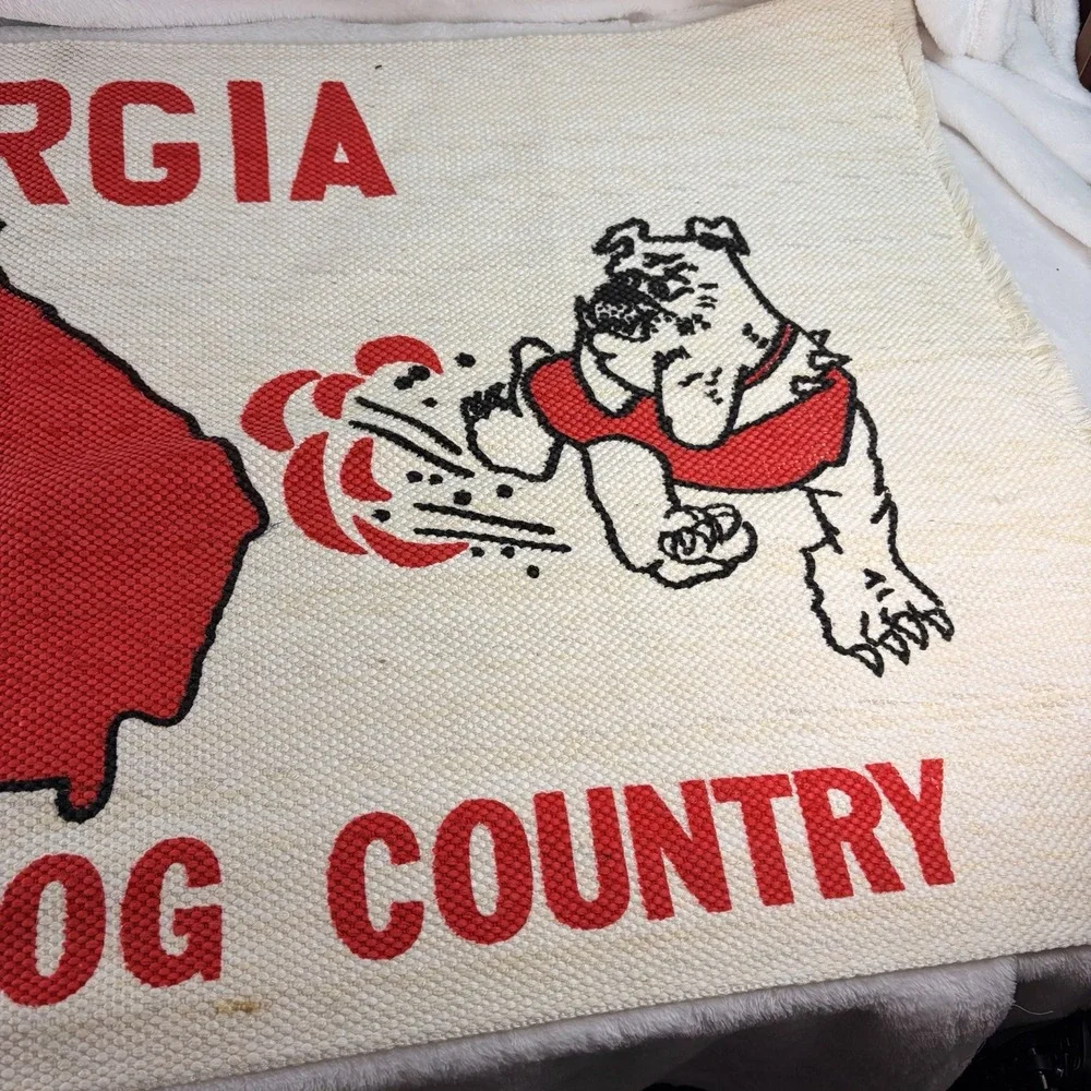 Vtg 70s Georgia Bulldogs Woven Rug Wall Banner 